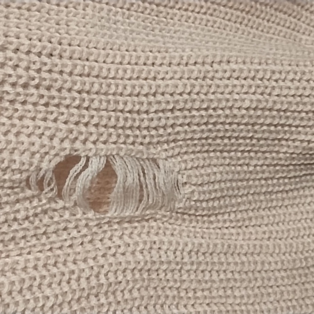 Almost Famous Soft Pink Knit Sweater - Picture 3 of 7